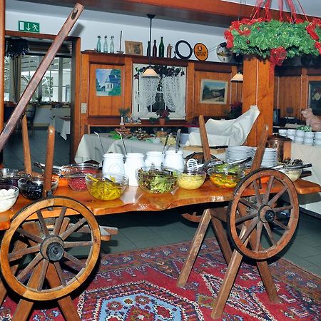 Hotel Zum Baecker Udenhain Luaran gambar
