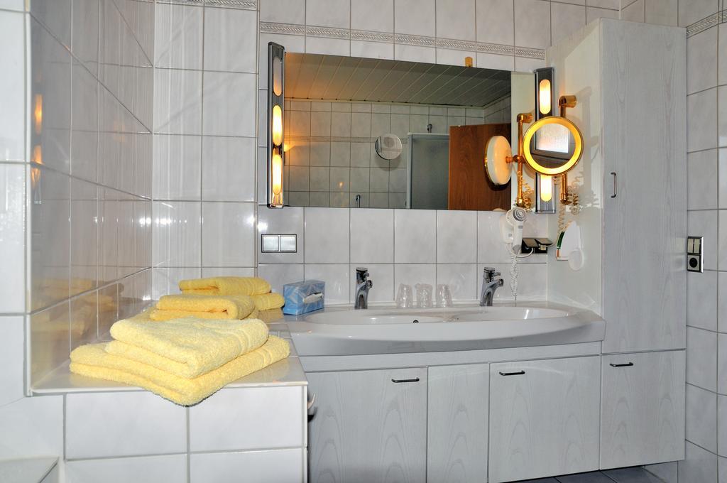 Hotel Zum Baecker Udenhain Luaran gambar
