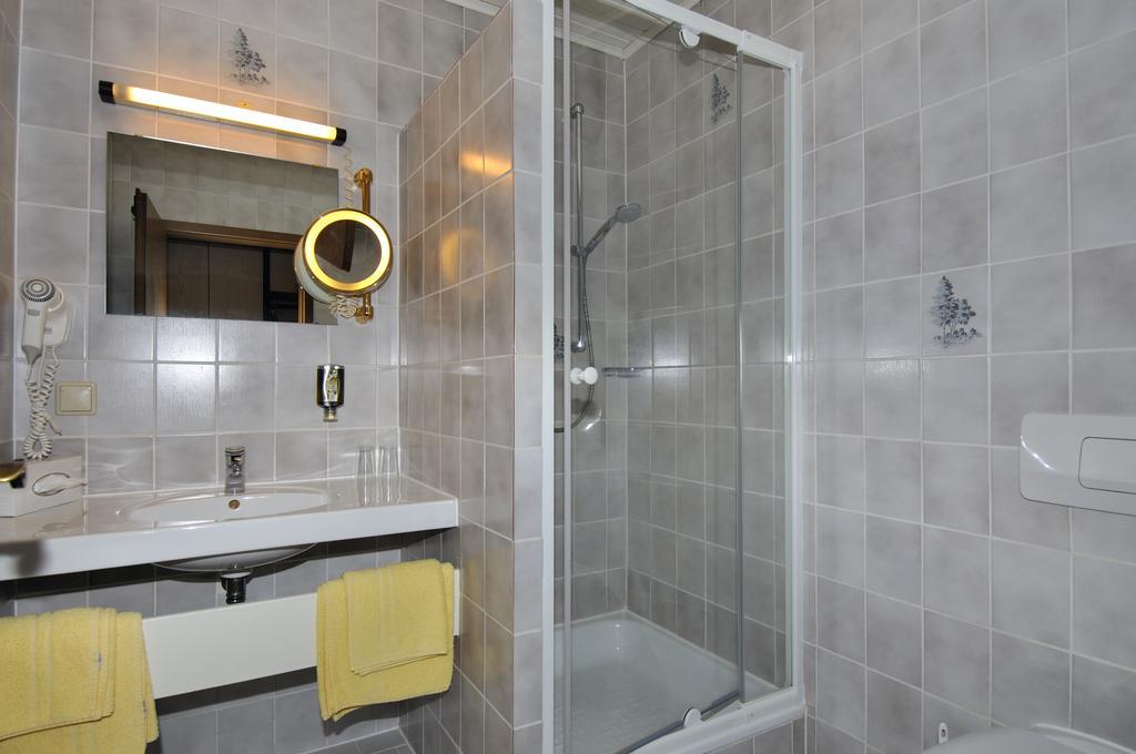Hotel Zum Baecker Udenhain Luaran gambar