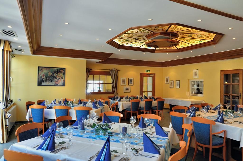 Hotel Zum Baecker Udenhain Luaran gambar